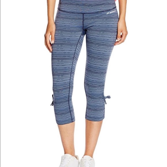 BROOKS Running Women's Urban Run Capri Size Small preloved activewear leggings - Picture 6 of 6